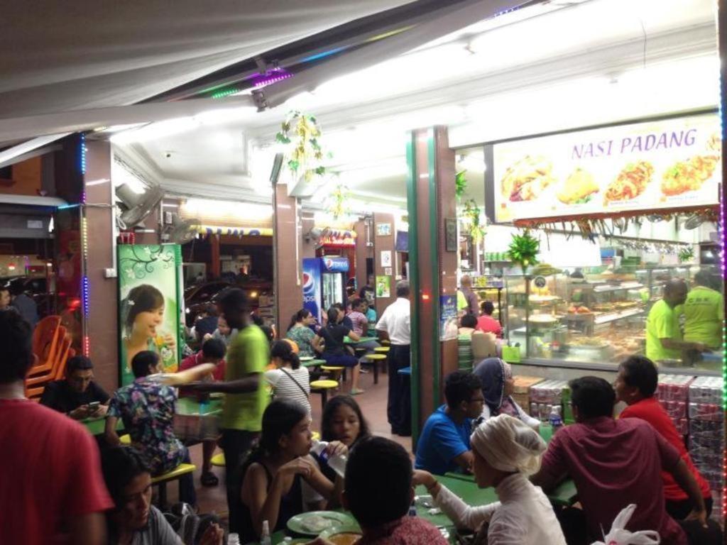 Khách sạn 165 Singapore