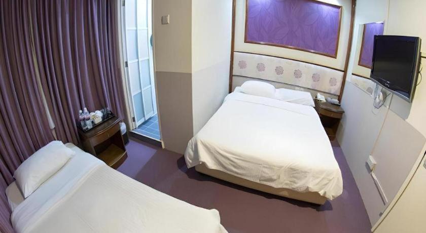 165 Hotel